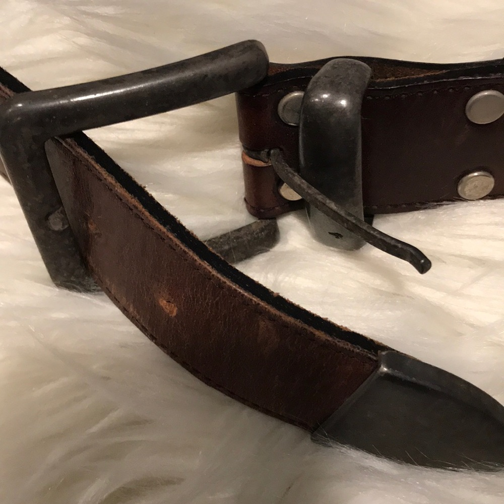 Brown leather belt size small - Picture 2 of 4